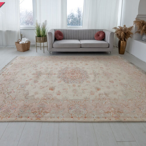 Kézi csomózású perzsa EXKLUZÍV selyem kontural Tebriz krémes puder szőnyeg 300x200cm