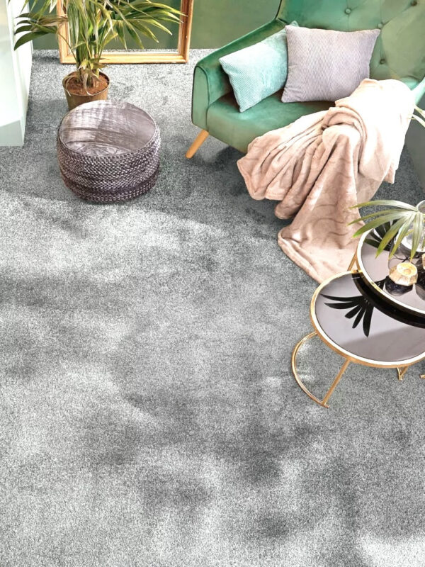 Padlószőnyeg Royal Touch Prémium 400cm széles tekercs Világosszürke