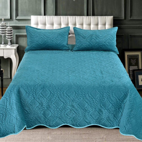 Velvet Turkiz zöld ágytakaró szett 3db-os 220x240cm / 54x75cm párna huzat 2db